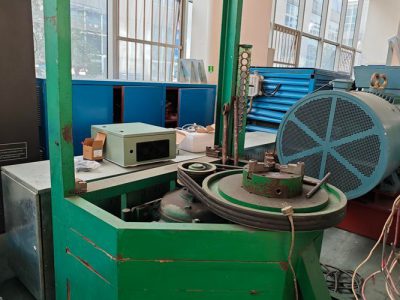 發(fā)電機(jī)檢測(cè)平臺(tái)①